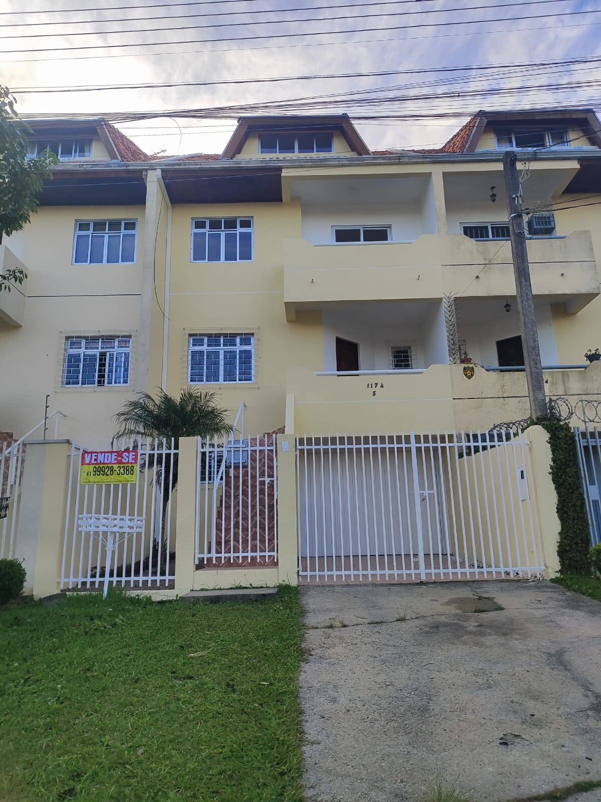 Sobrado à venda com 3 quartos, 187m² - Foto 1