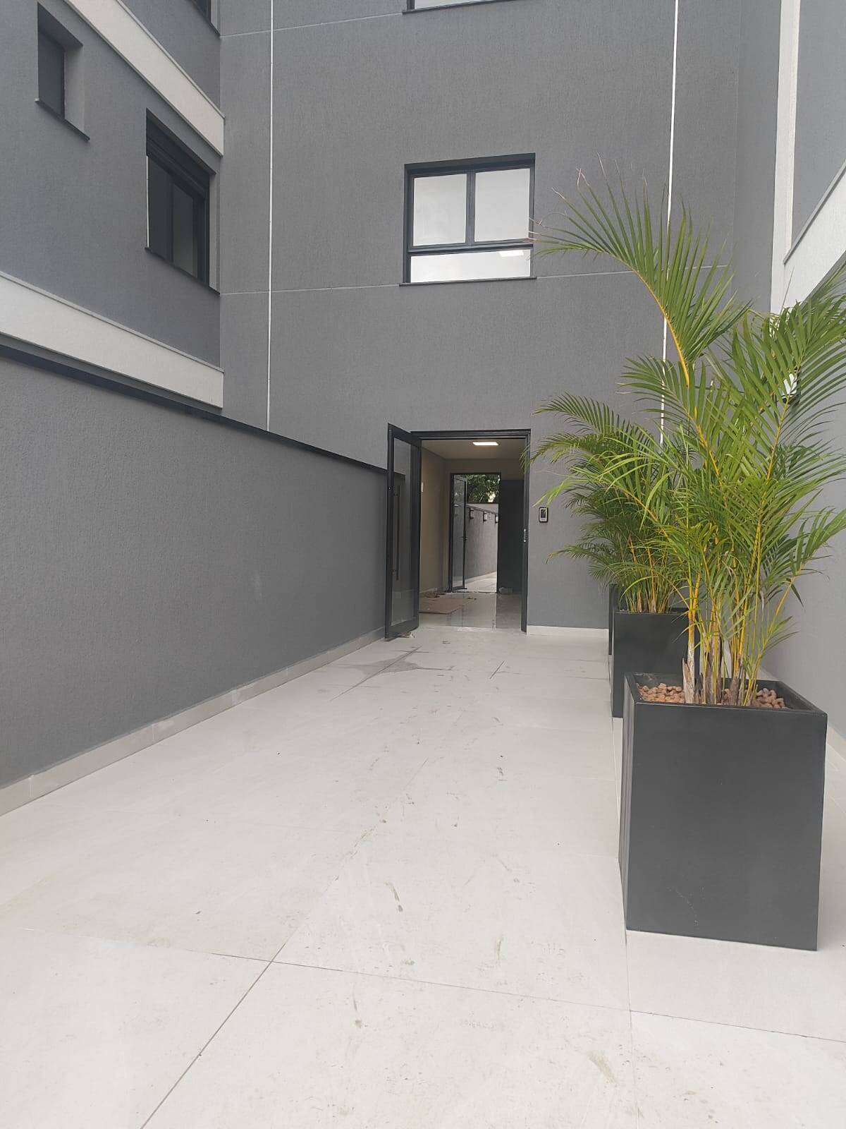 Apartamento à venda com 3 quartos, 96m² - Foto 9