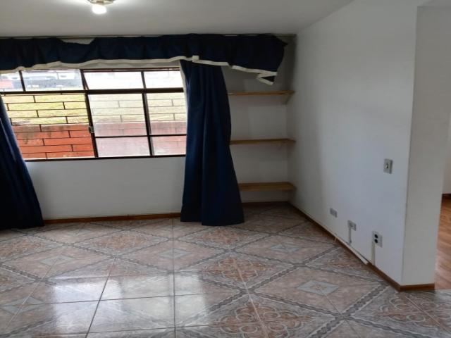 Apartamento para Venda em Curitiba - 5