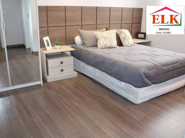 Apartamento para Venda em Curitiba - 4