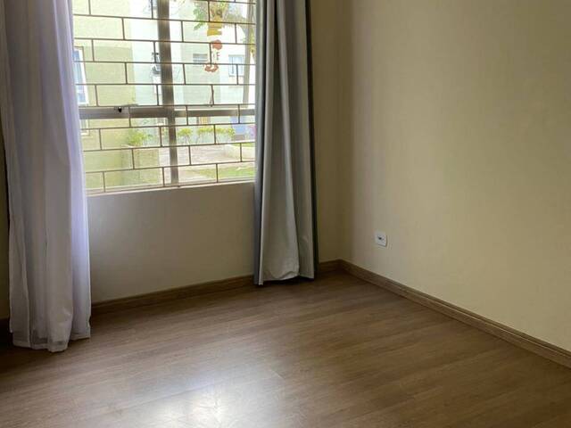 Apartamento para Venda em Curitiba - 4