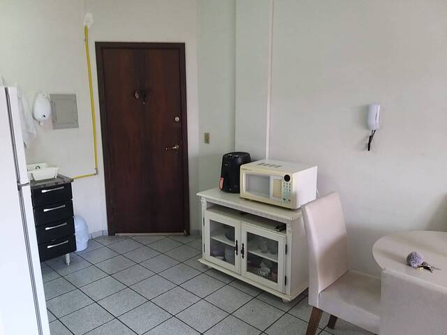 Apartamento para Venda em Curitiba - 4