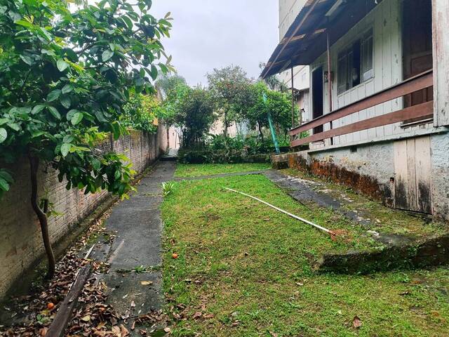 Terreno para Venda em Curitiba - 5