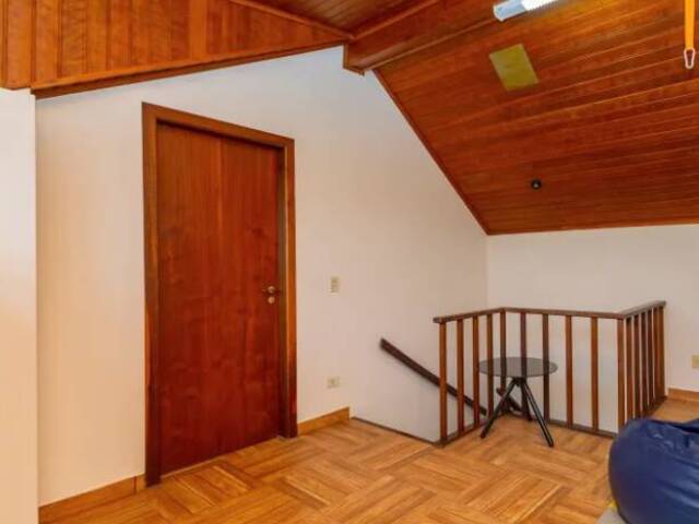 Casa para Venda em Curitiba - 4