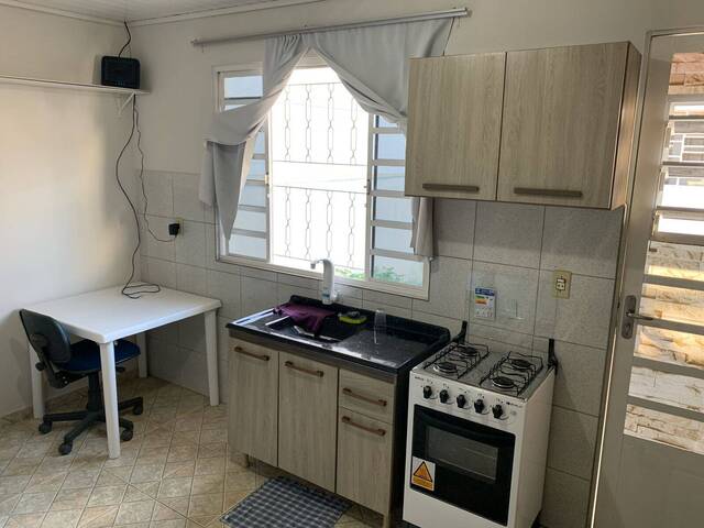 #384 - Casa para Locação em Curitiba - PR - 2